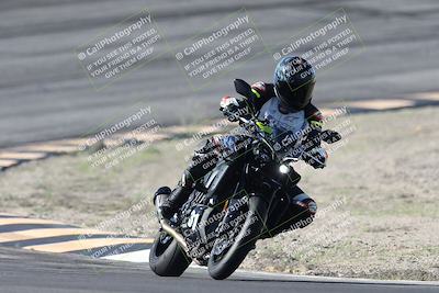 media/Jan-15-2026-Racers Edge (Thu) [[dfebeb70ab]]/3-B Group/Session 2 (Bowl Exit)/